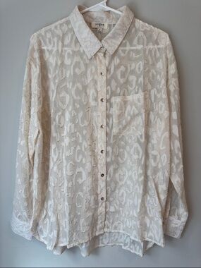Umgee Cream Sheer Leopard-Pattern Button Front Blouse
